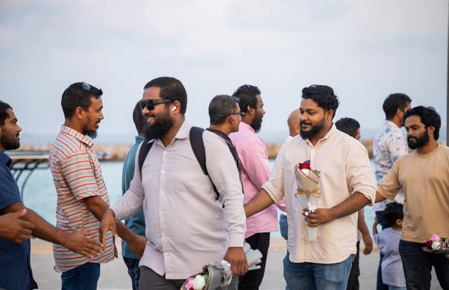 ޝައިހު އާޒިމް ދީނީ ދަރުހަކަށް ރަށަކަށް ވަޑައިގަތުމުން މަރުހަބާ ދަންނަވަނީ.