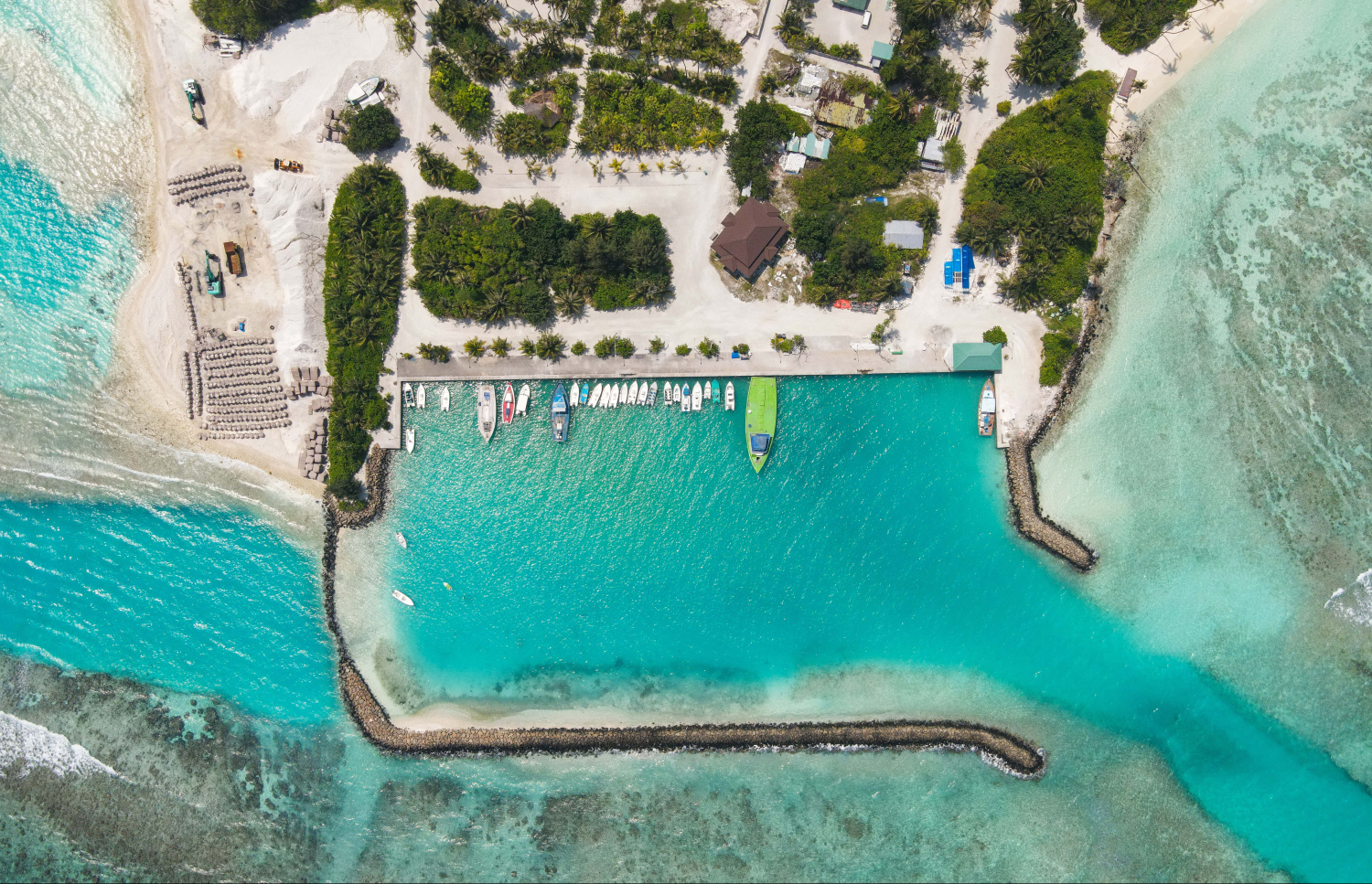 ކުޑަފަރި: މި ރަށުން ކުރިއަރުވަނީ ބޮޑު ވިސްނުމެއް. -- ފޮޓޯ: ފަޔާޒް މޫސާ | މިހާރު