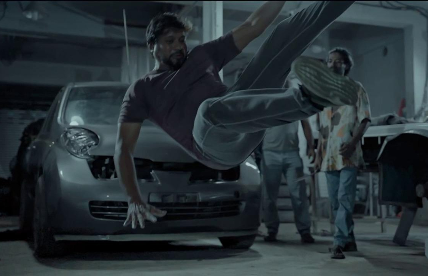 "އަބަދަށް" ފިލްމުގެ މަންޒަރެއް.--