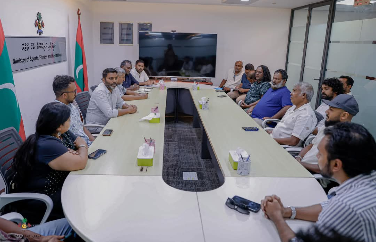 ކްލަބްތަކާ އެކު ސްޕޯޓްސް މިނިސްޓްރީން ބޭއްވި ބައްދަލުވުމެއްގެ ތެރެއިން. ފައިލް ފޮޓޯ: ސްޕޯޓްސް މިނިސްޓްރީ