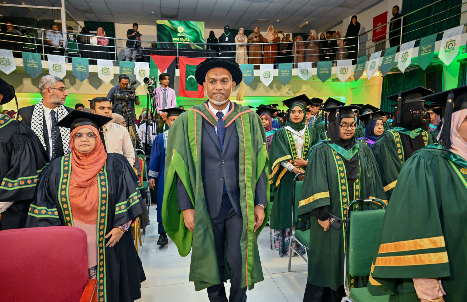 އައިޔޫއެމްގެ މި އަހަރުގެ ގްރެޖުއޭޝަން ހަފުލާ އަށް ރައީސް މުއިއްޒު ރޭ ވަޑައިގަންނަވަނީ.---ފޮޓޯ: ރައީސް އޮފީސް