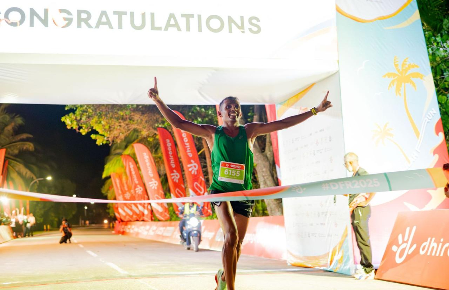 ދިރާގު ފުވައްމުލައް ރަންގެ 10 ކިލޯމީޓަރު ދުވުން މީހަކު ނިންމަނީ -- ފޮޓޯ: ދިރާގު