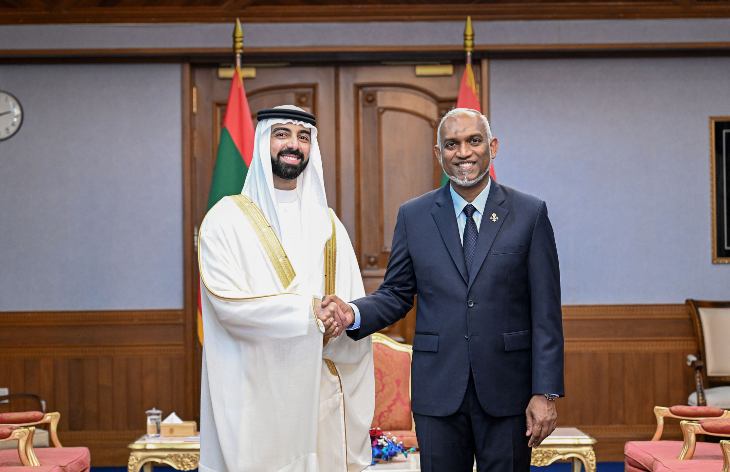 ސައޫދީގެ ޕްރިންސް ފަހަދް ސައުދު އަލްޝަލަންއާ ރައީސް މުއިއްޒު މިއަދު ސަލާން ކުރައްވަނީ.