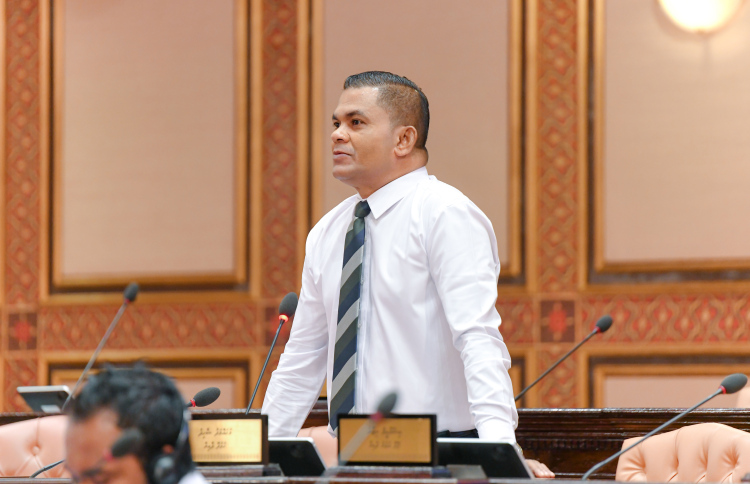 އާސަންދައިގެ ބަދަލުގައި އެންމެންނަށް އެލައިޑުން އިންޝުއަރެންސް ދޭން ގޮވާލައްވައިފި