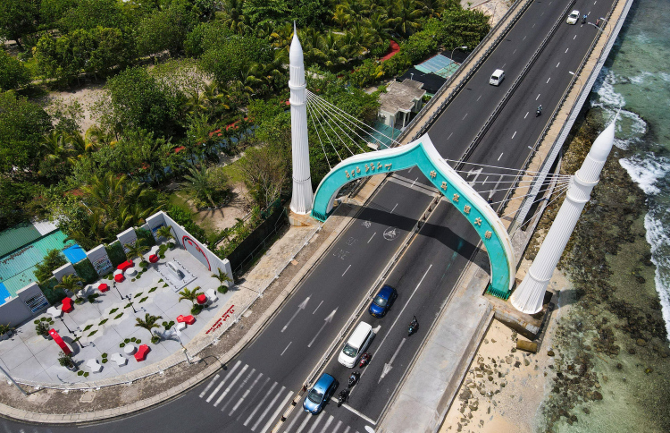 Bridge mathee pickup eh dhashuve meehaku maru vejje