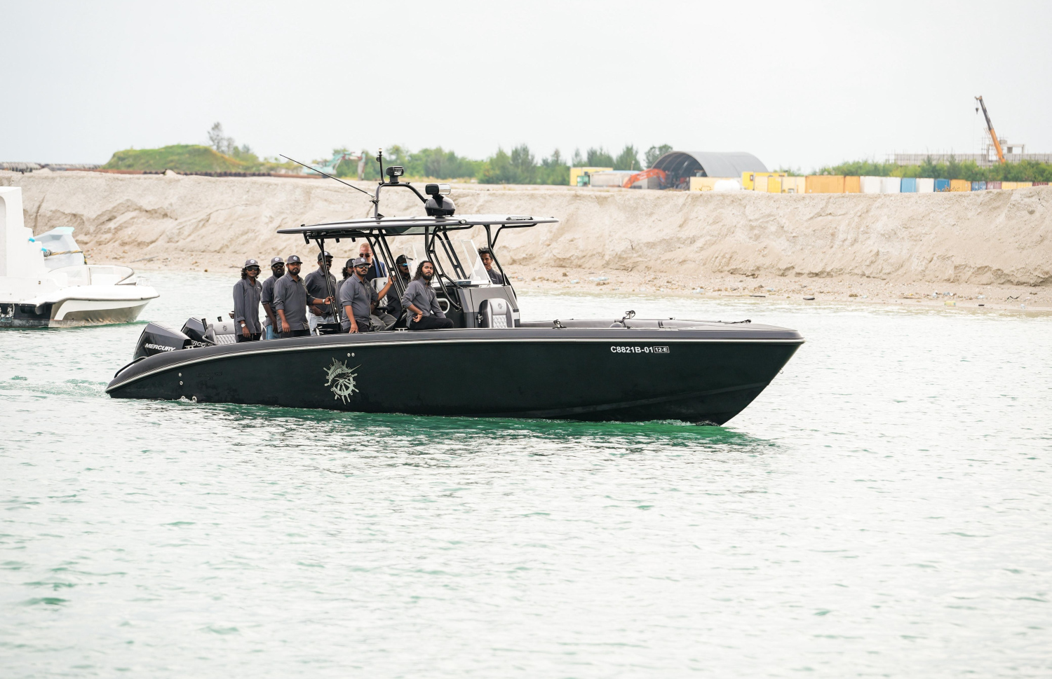 "ބުރުނުބޮމަ" މުބާރާތުގައިި ބައިވެރިވި ޓީމެއް.-- ފޮޓޯ: ވިޒިޓް މޯލްޑިވްސް