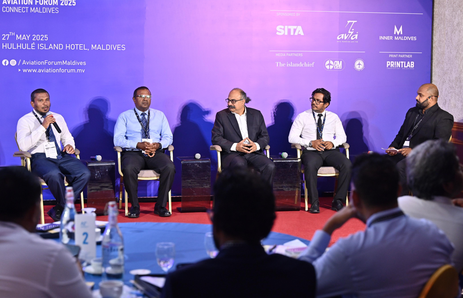 އޭވިއޭޝަން ފޯރަމްގައި ބޭއްވި ޕެނަލް ޑިސްކަޝަން -- ފޮޓޯ: ނިޝާން އަލީ / މިހާރު