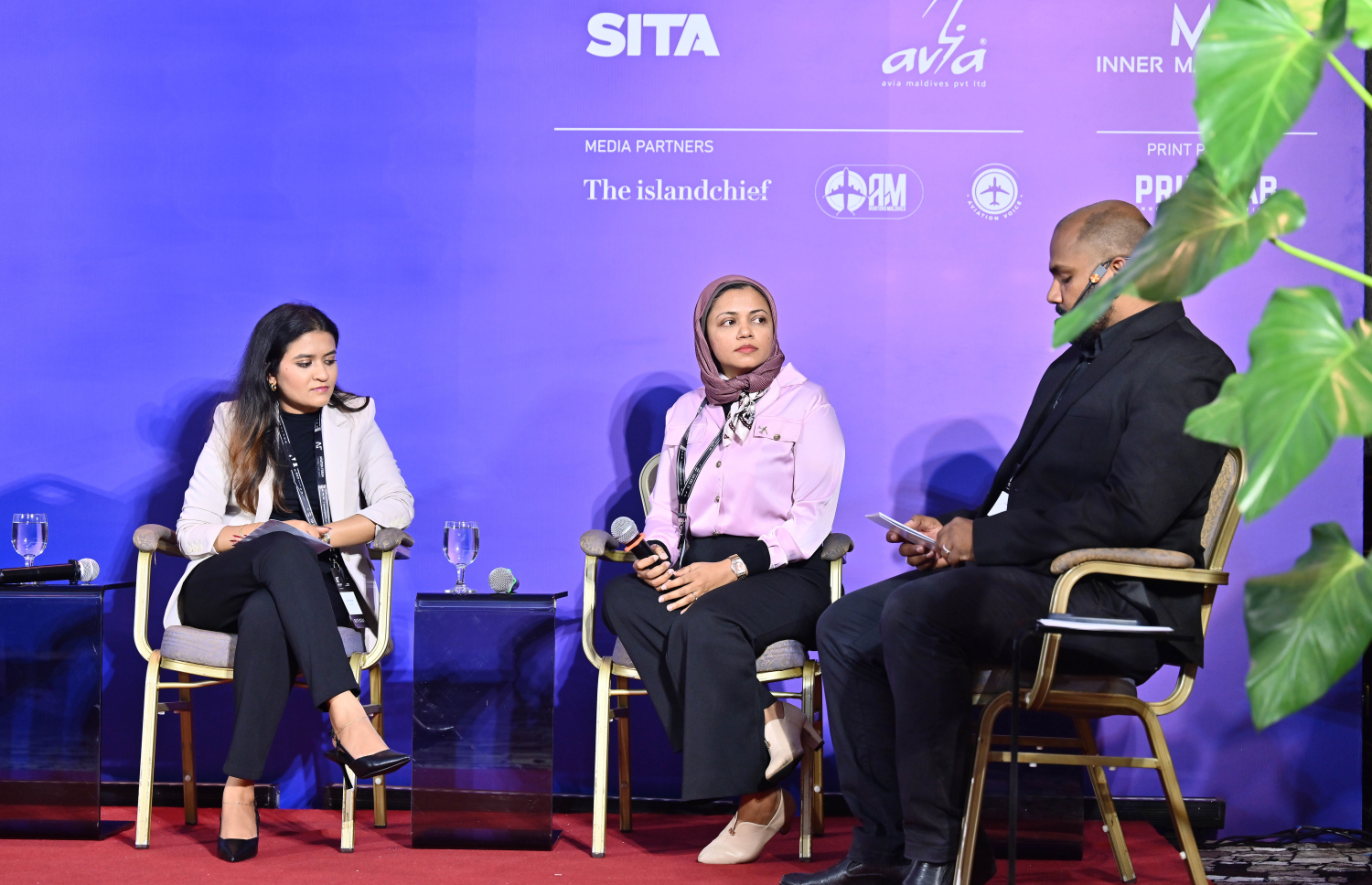 އޭވިއޭޝަން ފޯރަމްގައި ޕެނަލް ޑިސްކަޝަން ކުރިއަށްދަނީ -- ފޮޓޯ: ނިޝާން އަލީ / މިހާރު