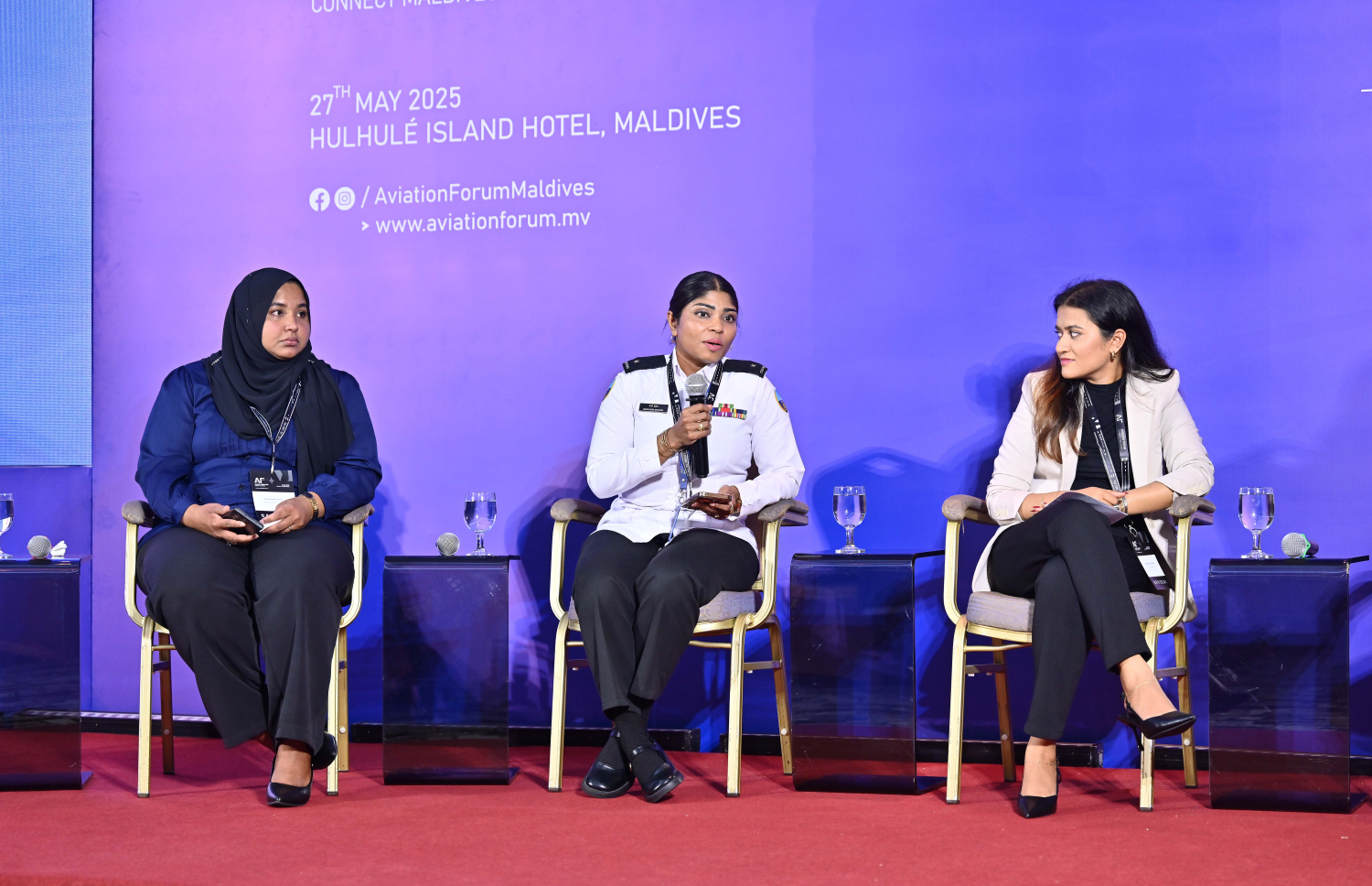 އޭވިއޭޝަން ފޯރަމްގައި ޕެނަލް ޑިސްކަޝަން ކުރިއަށްދަނީ -- ފޮޓޯ: ނިޝާން އަލީ / މިހާރު