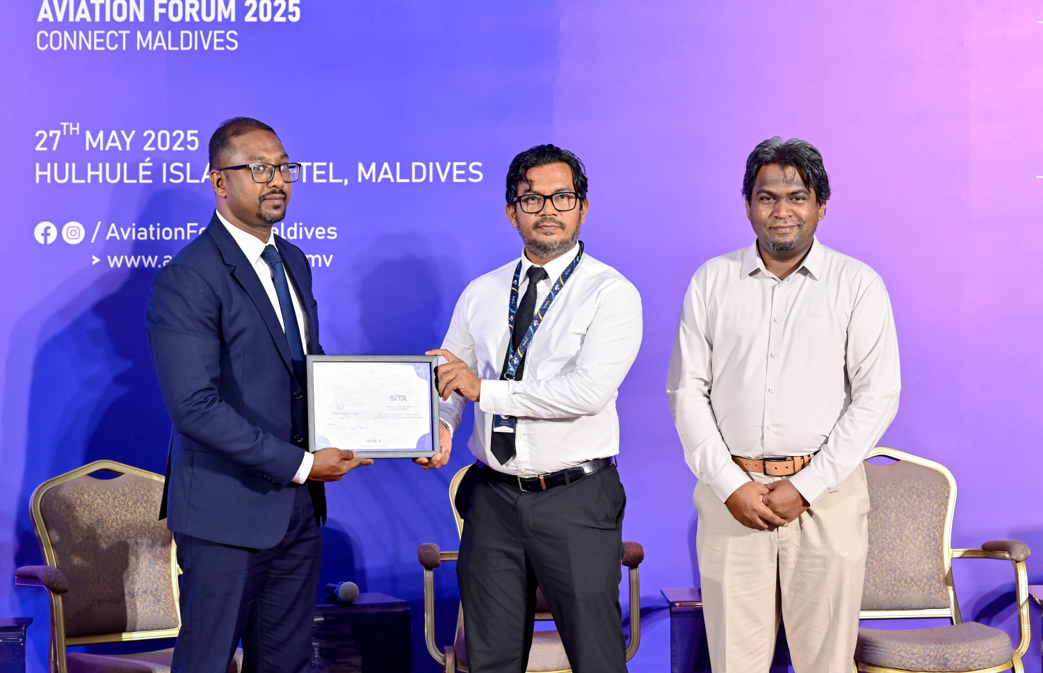 ހުޅުލޭ އައިލެންޑް ހޮޓެލްގައި ބޭއްވި އޭވިއޭޝަން ފޯރަމް .-- ފޮޓޯ: ނިޝާން އަލީ | މިހާރު