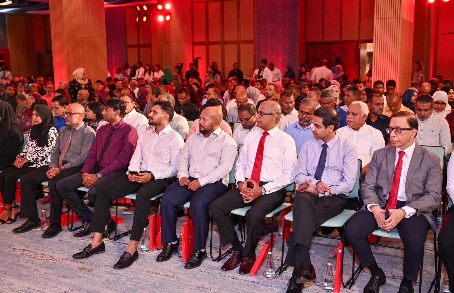 ބީއެމްއެލްގެ އަހަރީ އާންމު ޖަލްސާ. އެ ޖަލްސާގައި ވަނީ 481 މީހުން ބައިވެރިވެފައި -- ފޮޓޯ: ނިޝާން އަލީ / މިހާރު