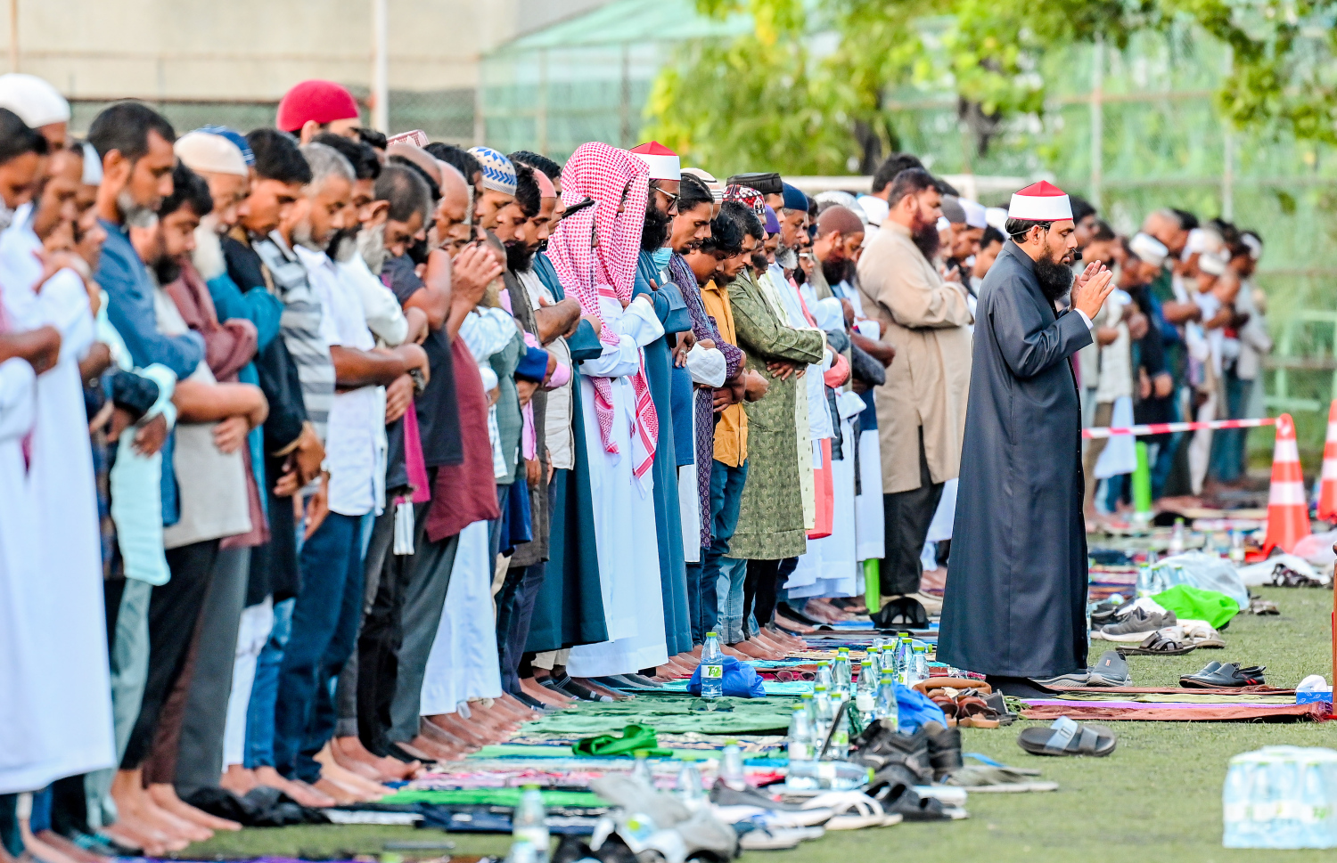 މާފަންނު ސްޓޭޑިއަމްގައި ބޮޑު ޖަމާއަތުގައި މި އަހަރުގެ އަޟްހާ އީދު ނަމާދު.-- ފޮޓޯ: ނިޝާން އަލީ/މިހާރު