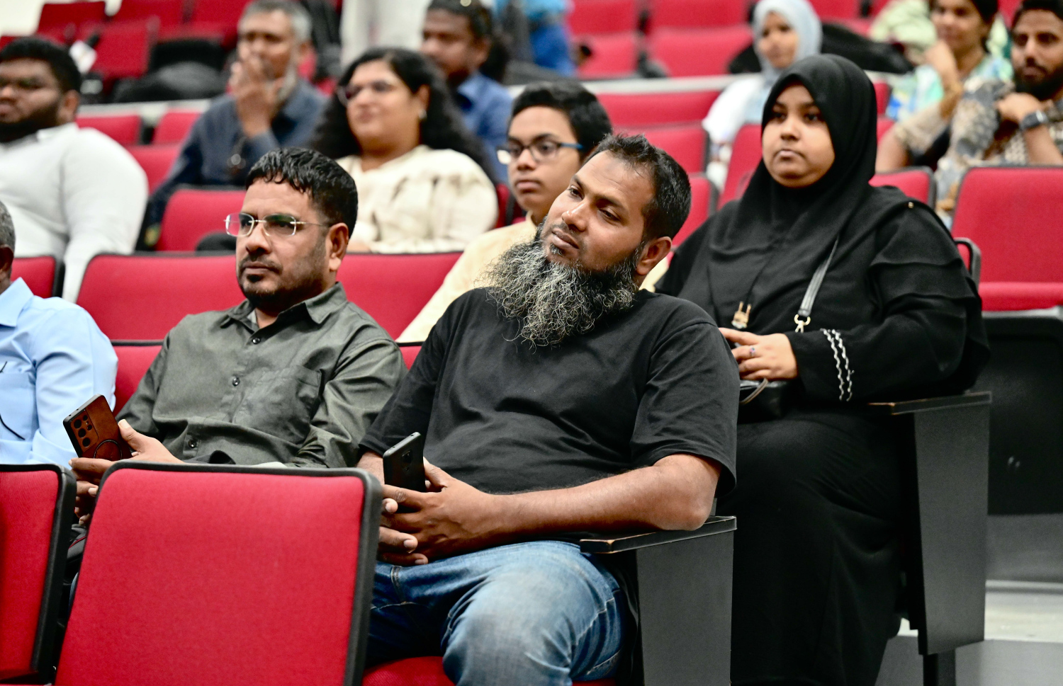 ސެމިނާގެ ބައެއް ބައިވެރިން. -- ފޮޓޯ: ނިޝާން އަލީ | މިހާރު