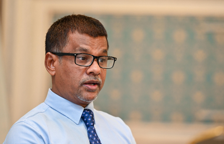 Mi aharu huriha rasheh gai Laboratory gaaimu koh, aanmu test thah hedhey goiy hadhanee