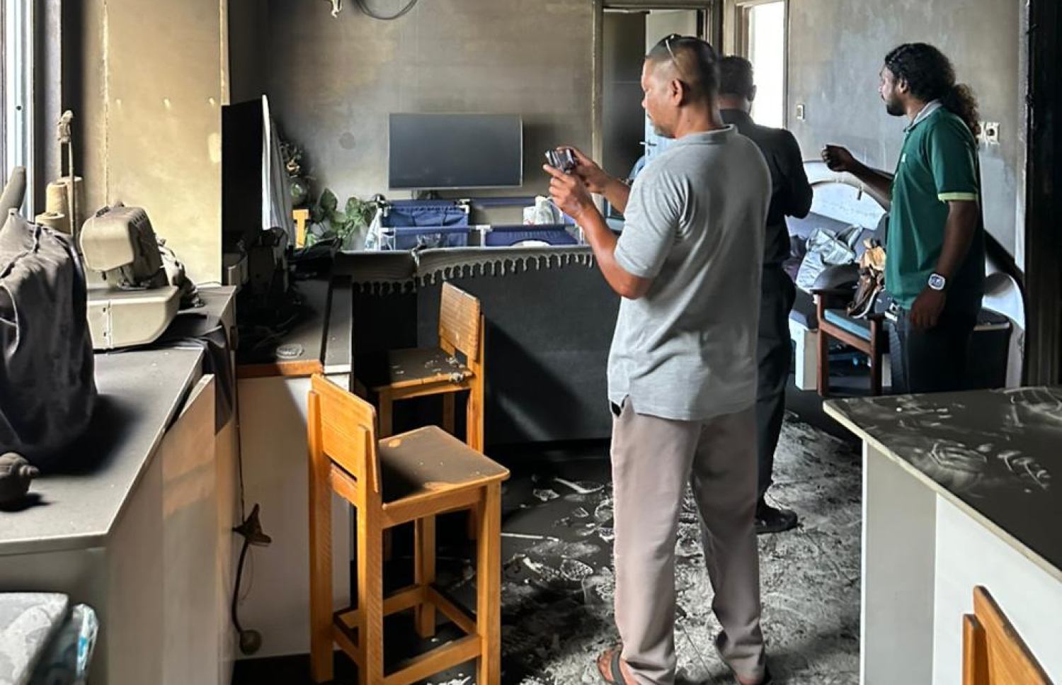 މާލޭގައި ހިނގި އަލިފާނުގެ ހާދިސާއެއްގެ މައުލޫމާތު އެއްކުރަން އެންޑީއެމްއޭ އިން ހަރަކާތްރެރިވަނީ.