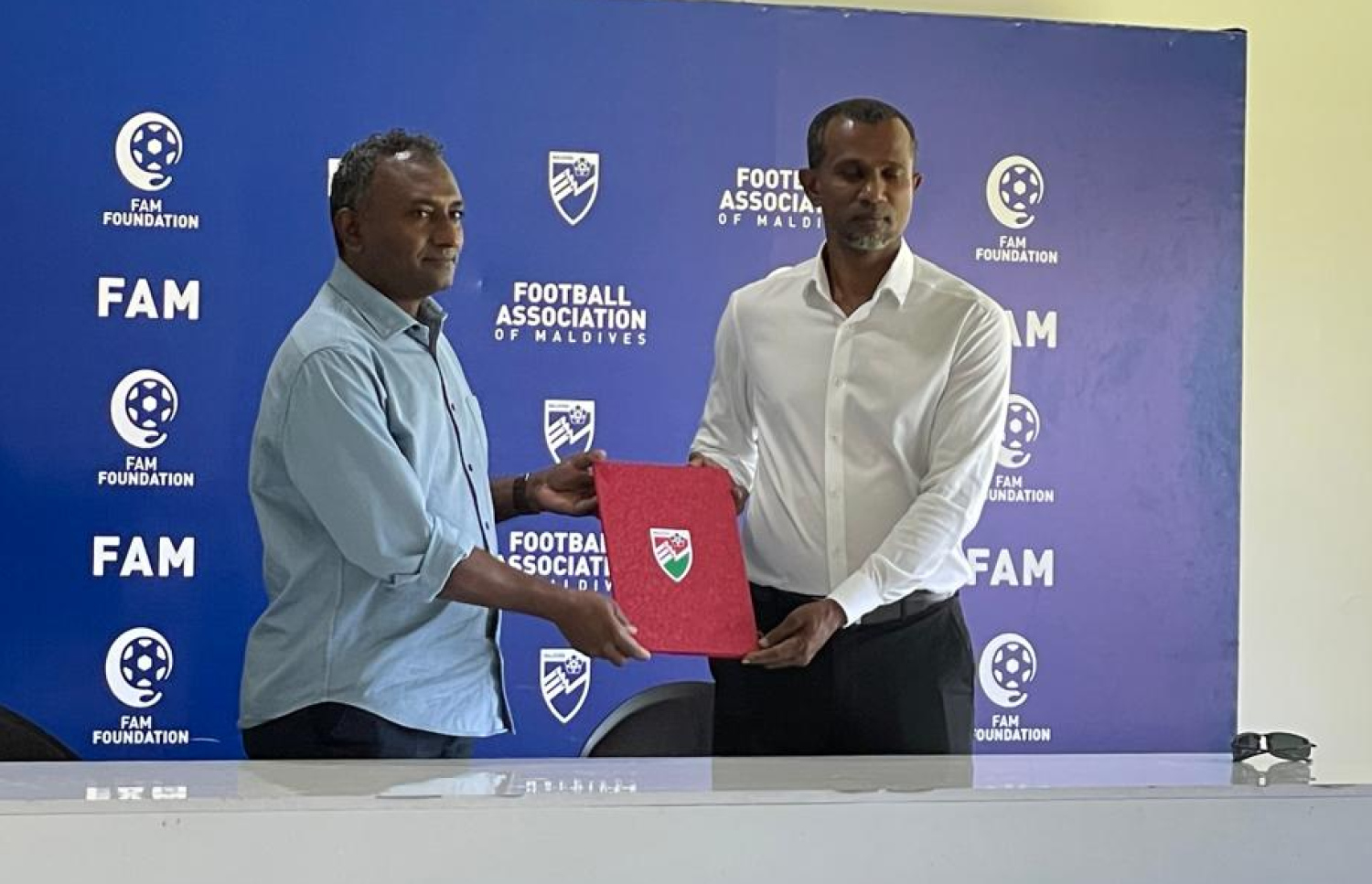 އެފްއޭއެމްގެ އިންތިހާބުގައި ވާދަކުރައްވަން ތޯރިގް (ކ) ކެންޑިޑެސީ ފޯމު ހުށަހަޅުއްވަނީ