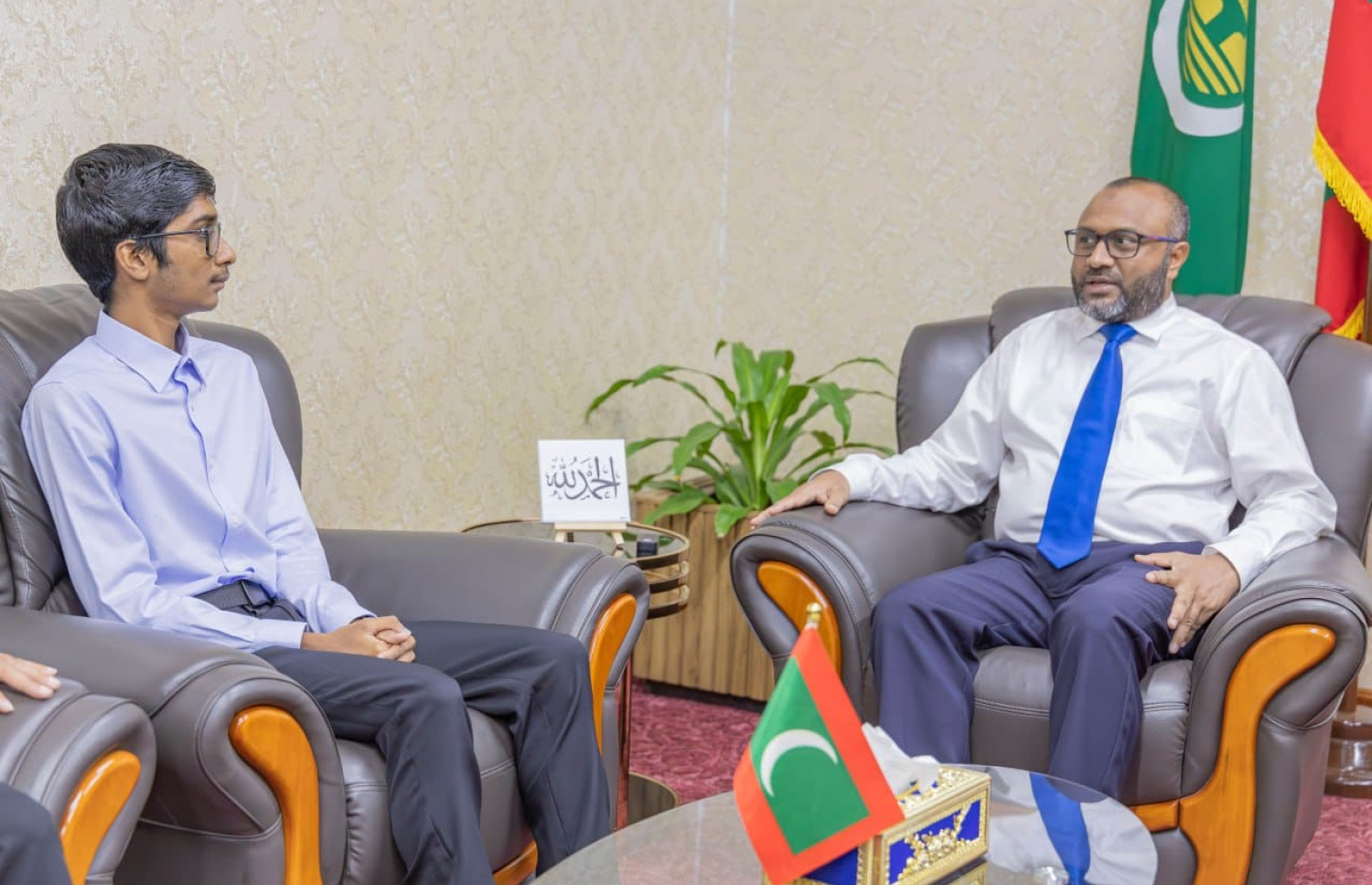 އިސްލާމިކް މިނިސްޓަރު ޑރ. މުހައްމަދު ޝަހީމް އަލީ ސައީދު، ގުރުއާން ހިތުދަސްކުރި އިޔާންއާ ބައްދަލުކުރެއްވުން.