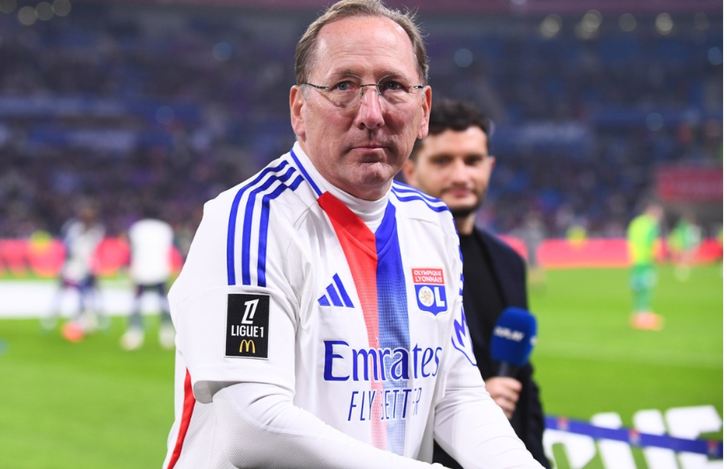 ޖޯން ޓެކްސްޓާ، ކްރިސްޓަލް ޕެލަސްގެ އޭނާގެ ހިއްސާ މިހާރު ވަނީ ވިއްކާލައިފަ.--