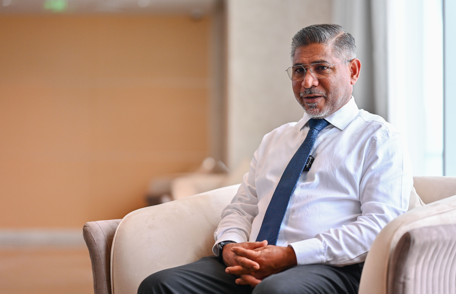 އެމްއޭސީއެލްގެ އެމްޑީ ޝަރީފު "މިހާރު" އާ މިއަދު ވާހަކަ ދައްކަވަނީ: އާ ޓަމިނަލް ހުޅުވަނީ އަންނަ ހޮނިހިރު ދުވަހު -- ފޮޓޯ: ފަޔާޒް މޫސާ / މިހާރު