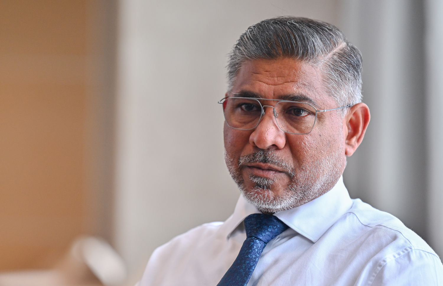 އެމްއޭސީއެލްގެ އެމްޑީ ޝަރީފު "މިހާރު" އާ ކުރިން ވާހަކަ ދައްކަވަނީ.---ފޮޓޯ: ފަޔާޒު މޫސާ| މިހާރު