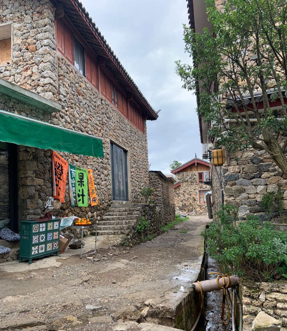 ޔުހު ވިލެޖްގެ ސަރަހައްދެއް --- ފޮޓޯ/އުމަރު ޝާން ޝަފީގް