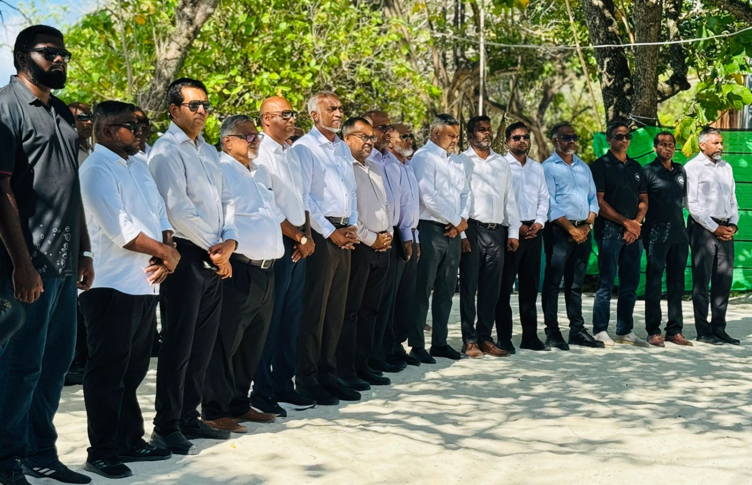 ރައީސް ޑރ. މުހައްމަދު މުއިއްޒު މިއަދު އެ އަތޮޅު ނާގޯއްޓަށް ވަޑައިގެން ބޭއްވި ރަސްމިއްޔާތުގައި-- ފޮޓޯ: މިހާރު