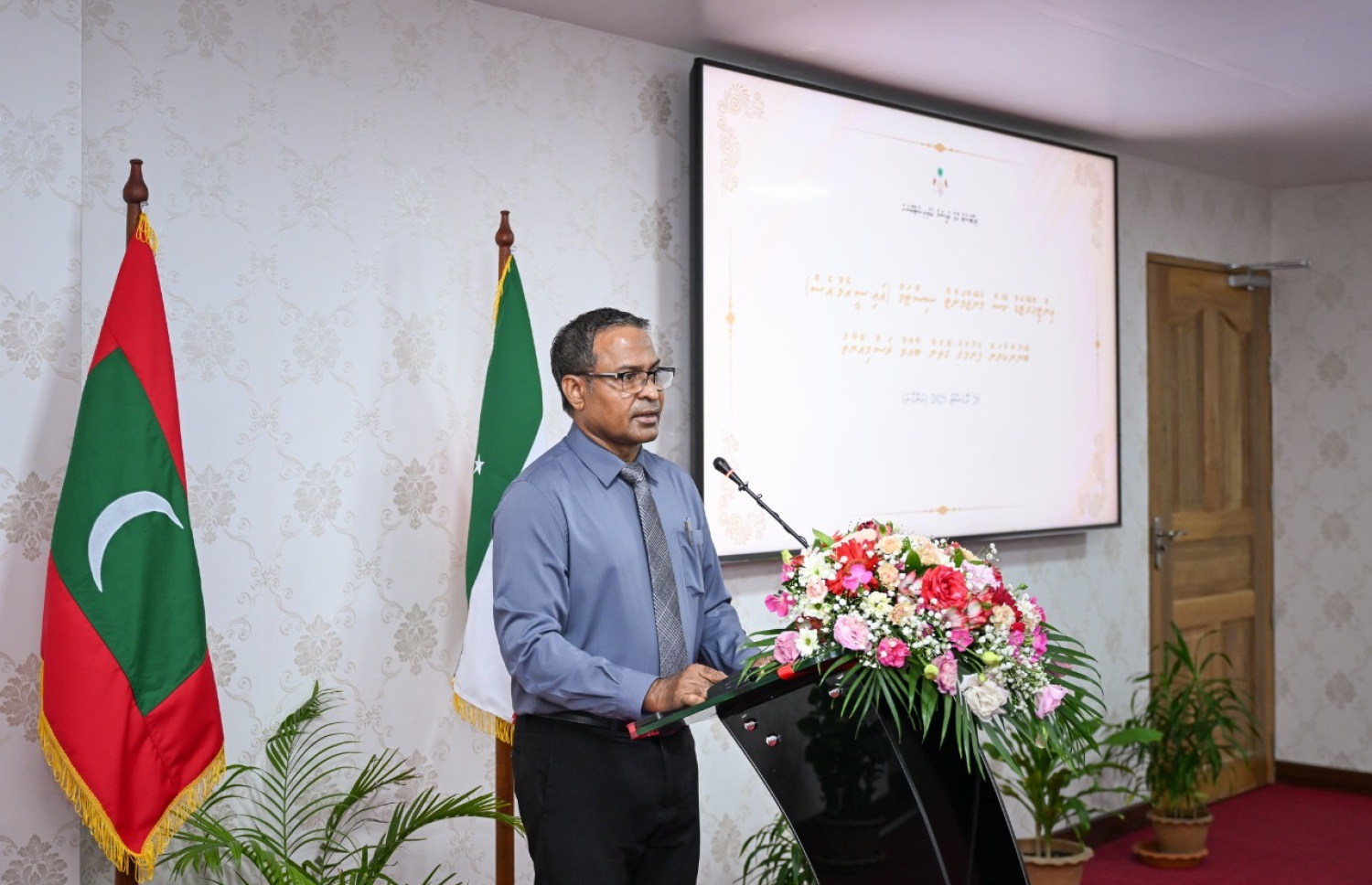 އުއްތަމަ ފަނޑިޔާރު ވާހަކަފުޅު ދައްކަވަނީ --- ފޮޓޯ/ހައިކޯޓް