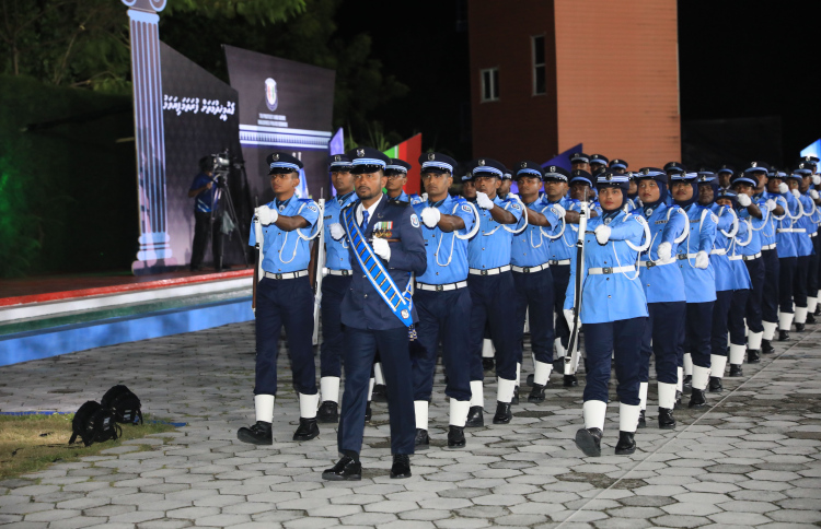 Fuluhunge idhaaree onigandah bodethi badhalu thake genesfi