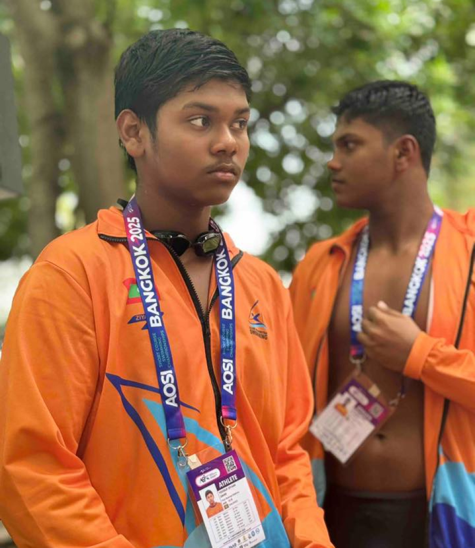 ތައިލެންޑުގެ ބެންކޮކްގައި ބޭއްވި އޭޝިއަން އޯޕަން ސްކޫލް އިންވިޓޭޝަނަލް ޝޯޓްކޯސް މުބާރާތުގައި ބައިވެރިވި ރާއްޖޭގެ ކްލަބް ބޮޑުރިޔާގެ ބައެއް ފެތުންތެރިން.