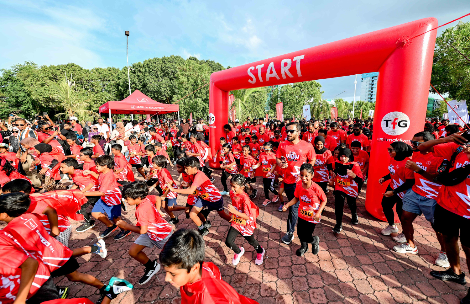 ބީއެމްއެލް ވާއު ކިޑްސް ރަން