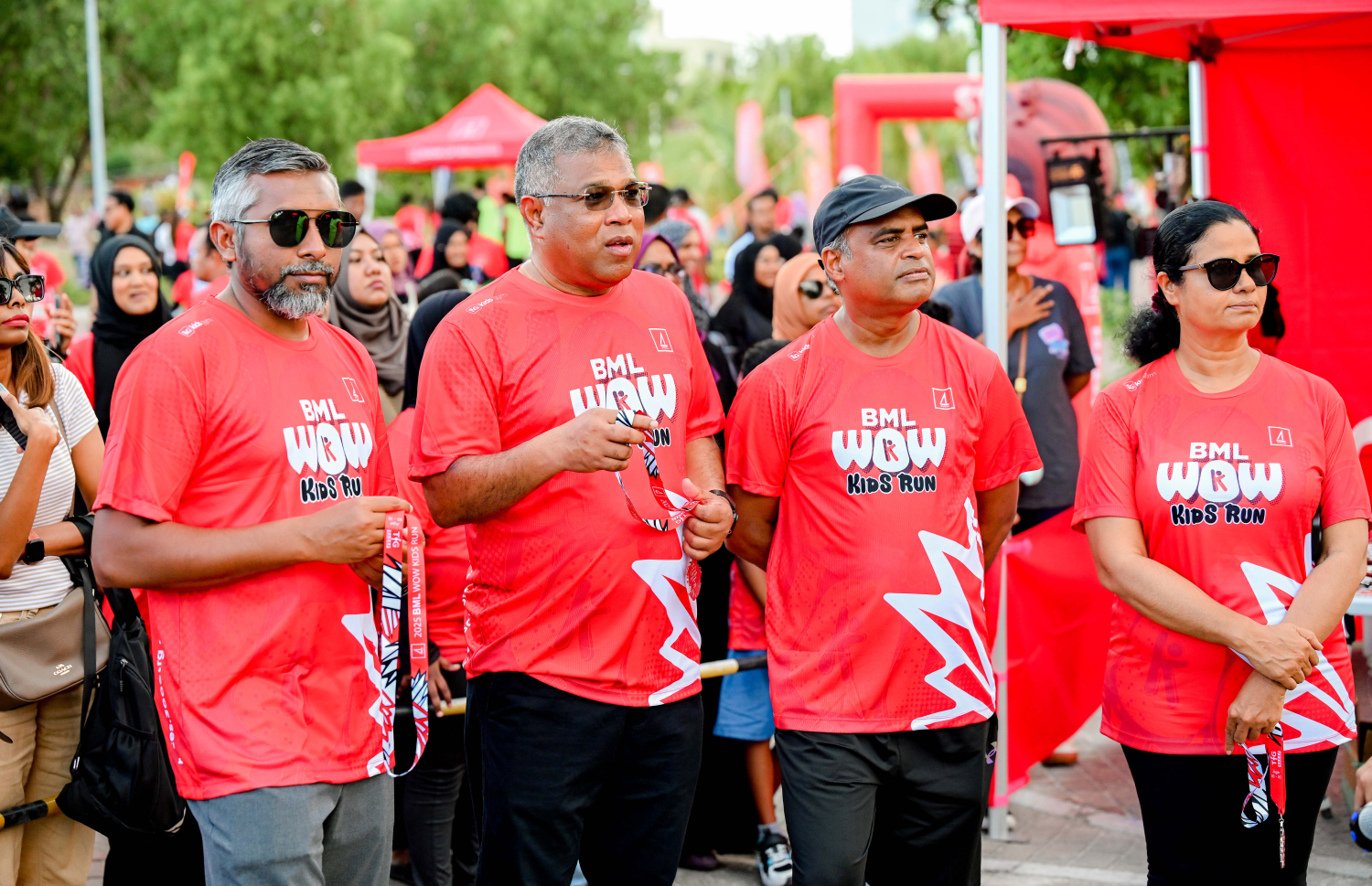 ބީއެމްއެލް އާއި ޓޯޓަލް ފިޓްނަސް ގްރޫޕް (ޓީއެފްޖީ) ގުޅިގެން މިއަދު ހުޅުމާލޭގައި ބޭއްވި ބީއެމްއެލް ވާއު ކިޑްސް ރަންގައި އެކުންފުނީގެ އިސްވެރިން ބައިވެރިވަނީ.-- ފޮޓޯ: ނިޝާން އަލީ | މިހާރު