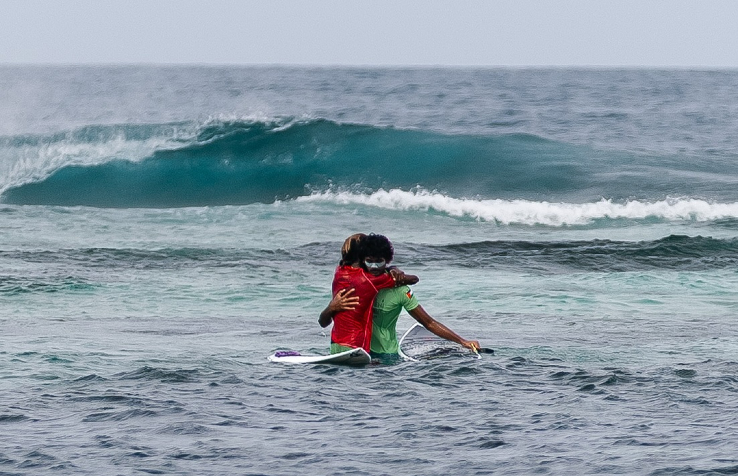 ކުއާޓާ ފައިނަލް ހީޓަށް ފަހު ސައްޔިދު (ކ) އާއި އިނާން (ވ).-- ފޮޓޯ: ސިޑިބަރި/ ޝާބިން