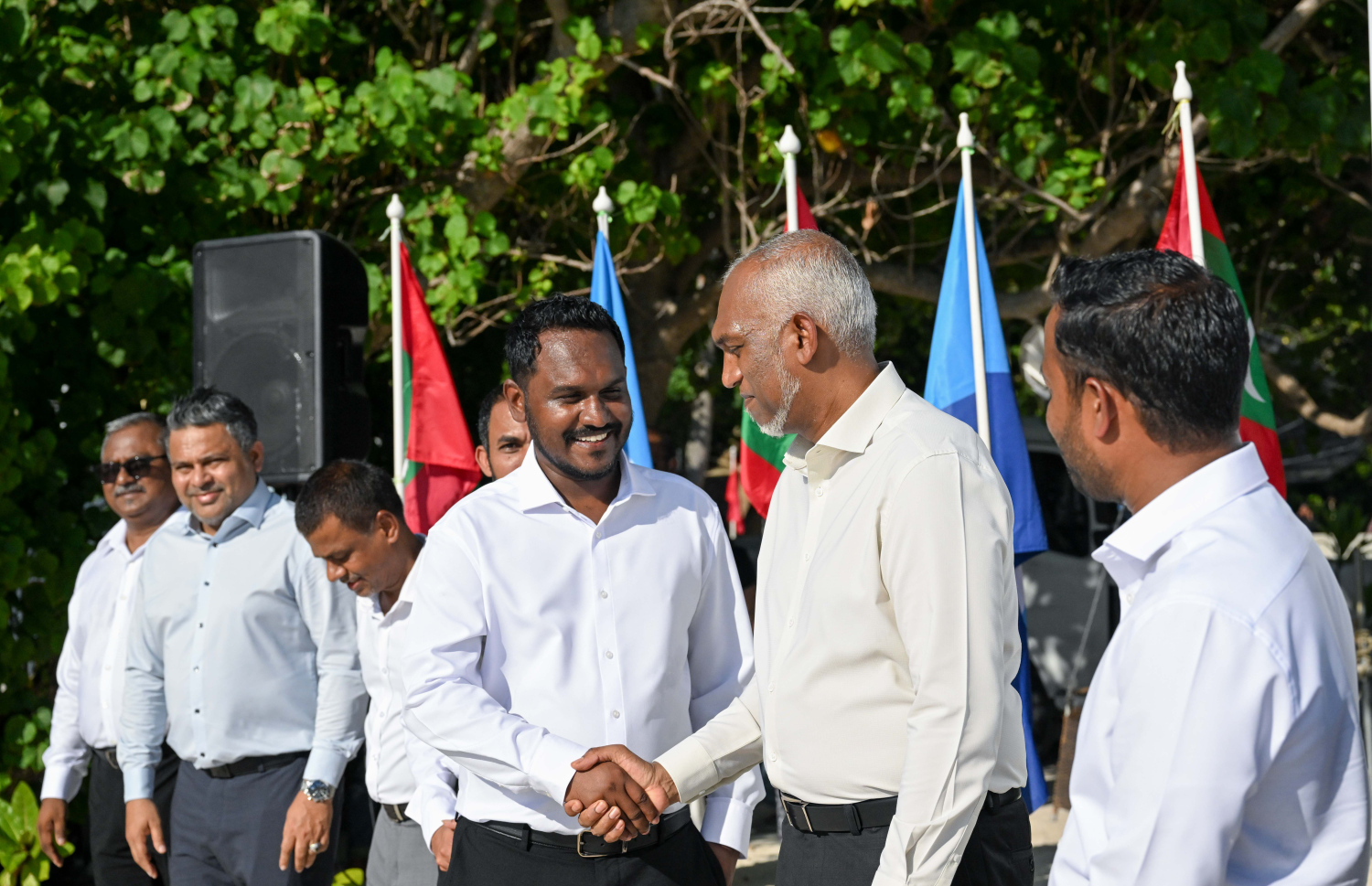 ފުލިދޫ ބަނދަރު ހެދުމުގެ މަސައްކަތް ފެށުމުގެ ރަސްމިއްޔާތުގައި ރައީސް މުއިއްޒު މިއަދު ހަވީރު ބައިވެރިވެވަޑައިގަންނަވަނީ.---ފޮޓޯ: ރައީސް އޮފީސް