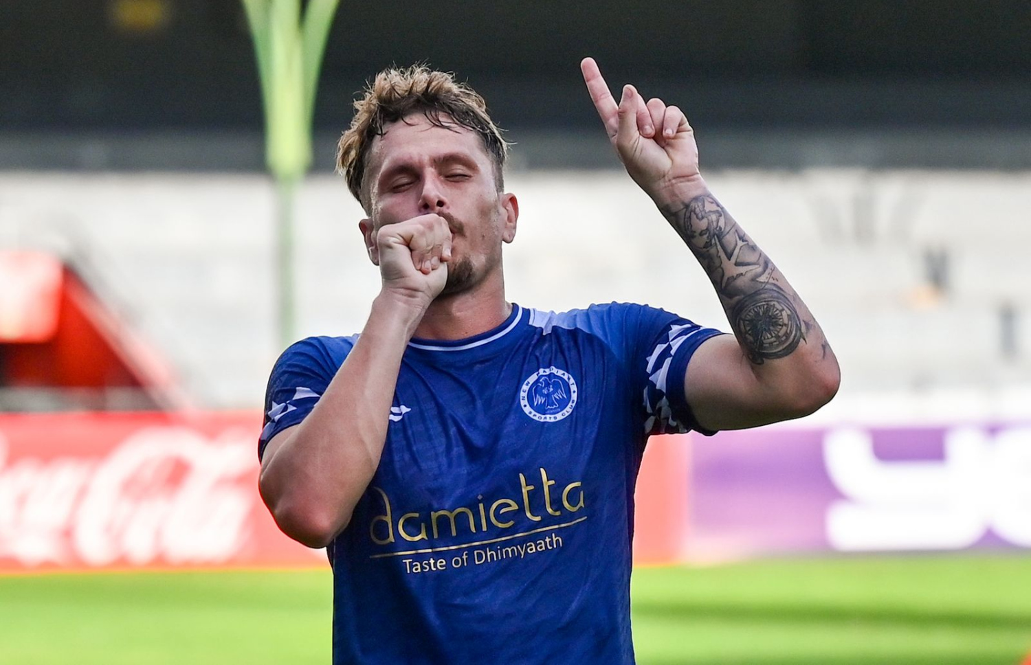 ސިލްވާ، ޕެނަލްޓީން ނިއުއަށް ލަނޑު ޖެހުމަށް ފަހު.-- ފޮޓޯ: ފަޔާޒް މުސާ/ މިހާރު