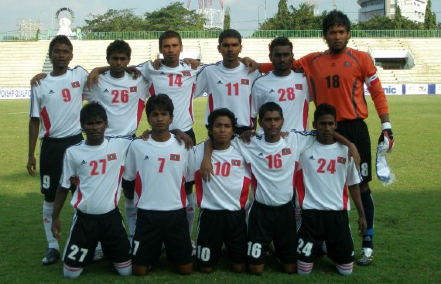 އިފުރާ (18) 23 އަހަރުން ދަށުގެ ގައުމީ ޓީމާ އެކު