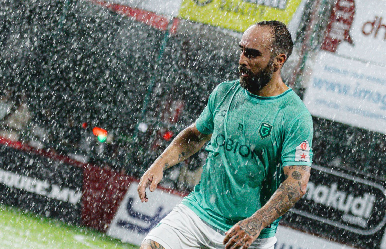 އެޗްޑީސީގެ ފުރަތަމަ މެޗުގައި ރިކާޑީނިއޯ ކުޅެނީ.-- ފޮޓޯ: ކްލަބް އެޗްޑީސީ