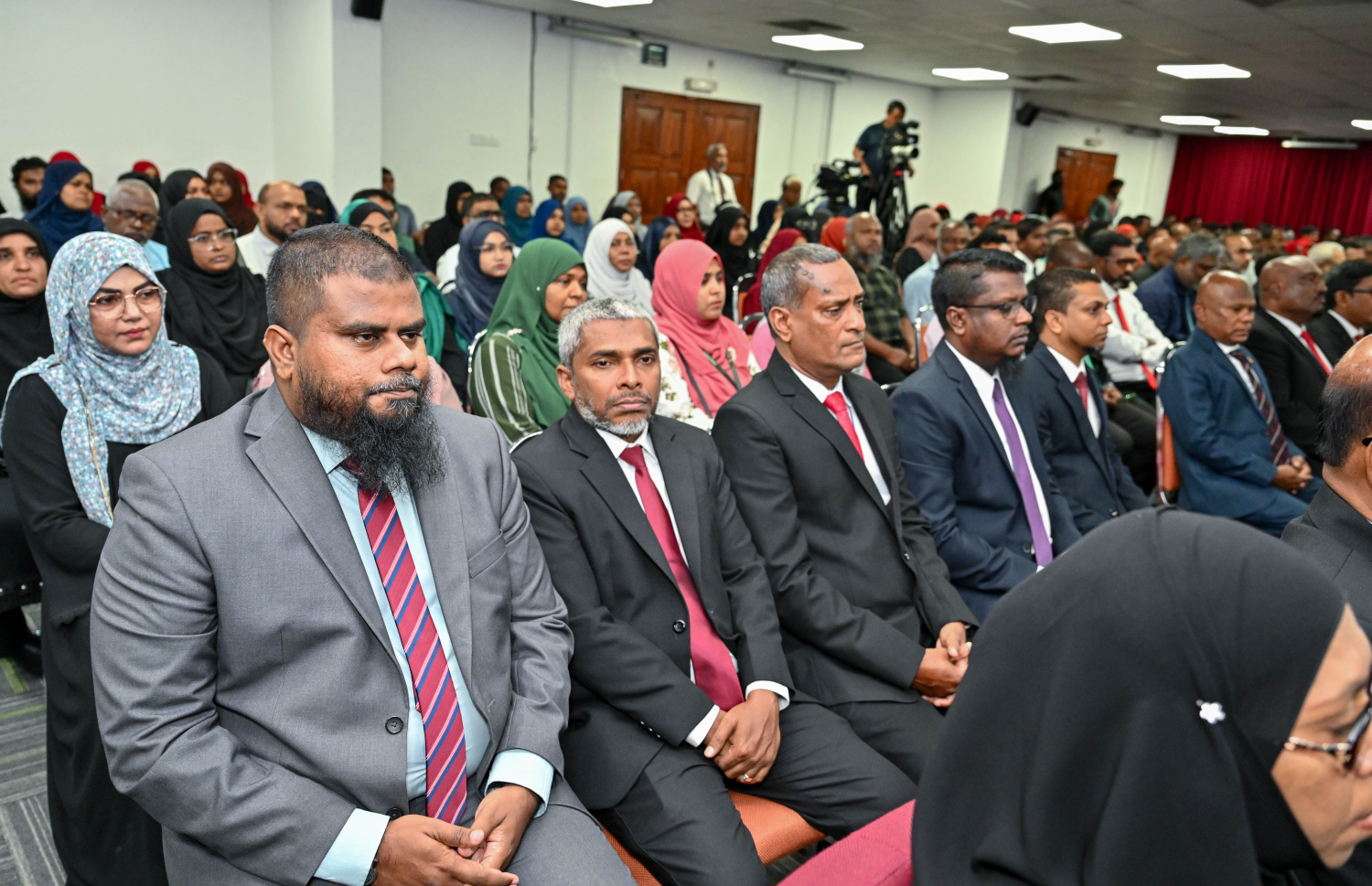 37 ވަނަ ޤައުމީ ޤުރުއާން މުބާރާތުގެ އިނާމުދިނުމުގެ ރަސްމިއްޔާތުގެ ތެރެއިން --- ފޮޓޯ/ރައީސް އޮފީސް