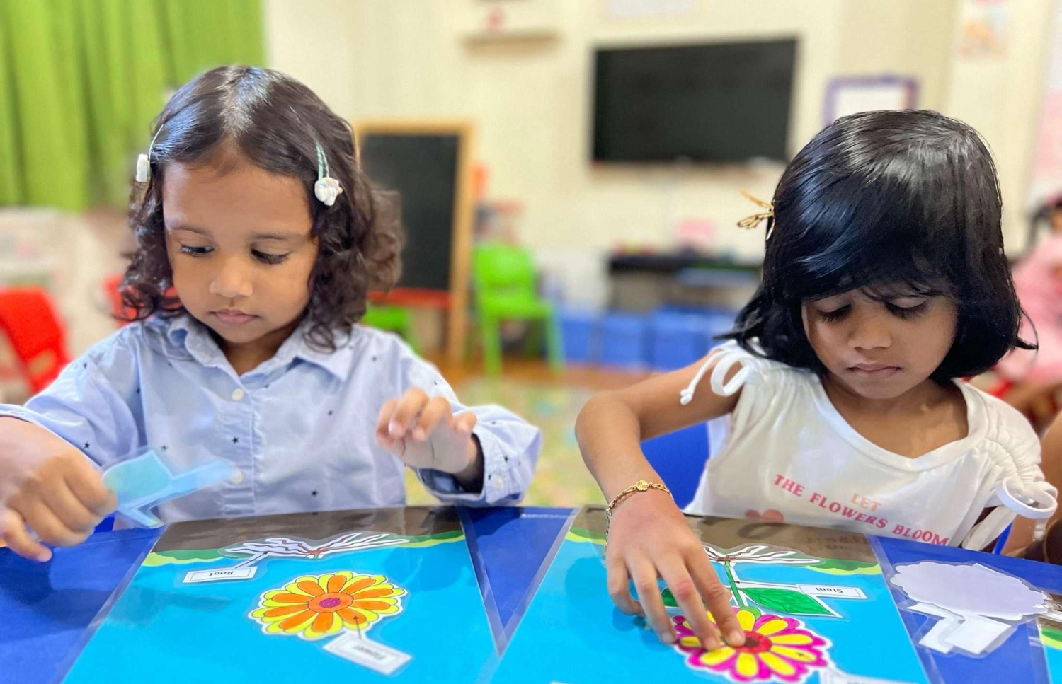 ކެންގަރޫ ކިޑްސްގެ ކުދިންތަކެއް ކްލާހުގައި.