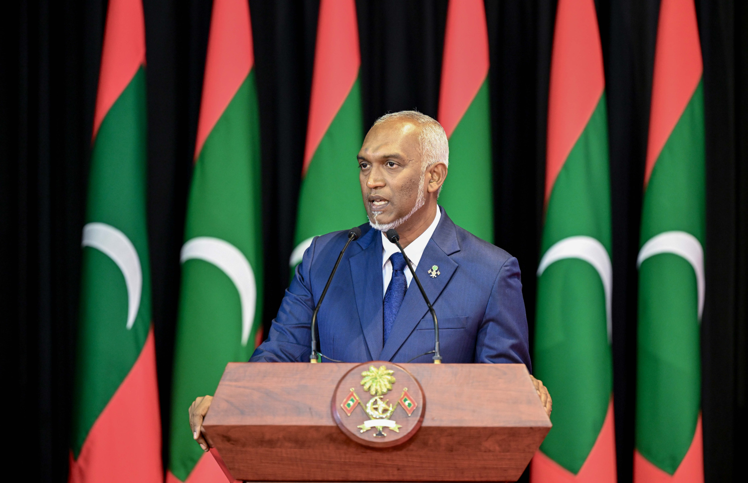 ރައީސް މުއިއްޒު ނަސްރުގެ ދުވަހުގެ ރަސްމީ ޖަލްސާގައި މިއަދު ވާހަކަފުޅު ދައްކަވަނީ.---ފޮޓޯ: ރައީސް އޮފީސް