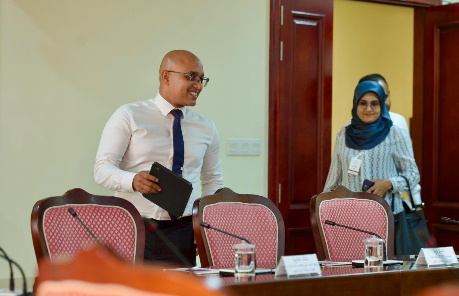ކޮމިޝަނާ ޖެނެރަލް އޮފް ޓެކްސޭޝަން ހަސަން ޒަރީރު --- މިހާރު ފޮޓޯ/ނިޝާން އަލީ