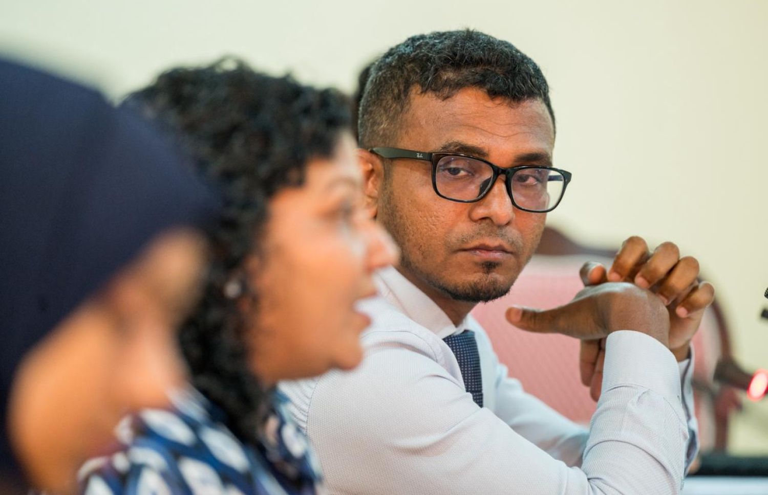 ބަޖެޓް ދިރާސާކުރާ ކޮމިޓީގައި މުނައްވަރު ބައިވެރިވަޑައިގަންނަވަނީ --- މިހާރު ފޮޓޯ/ނިޝާން އަލީ