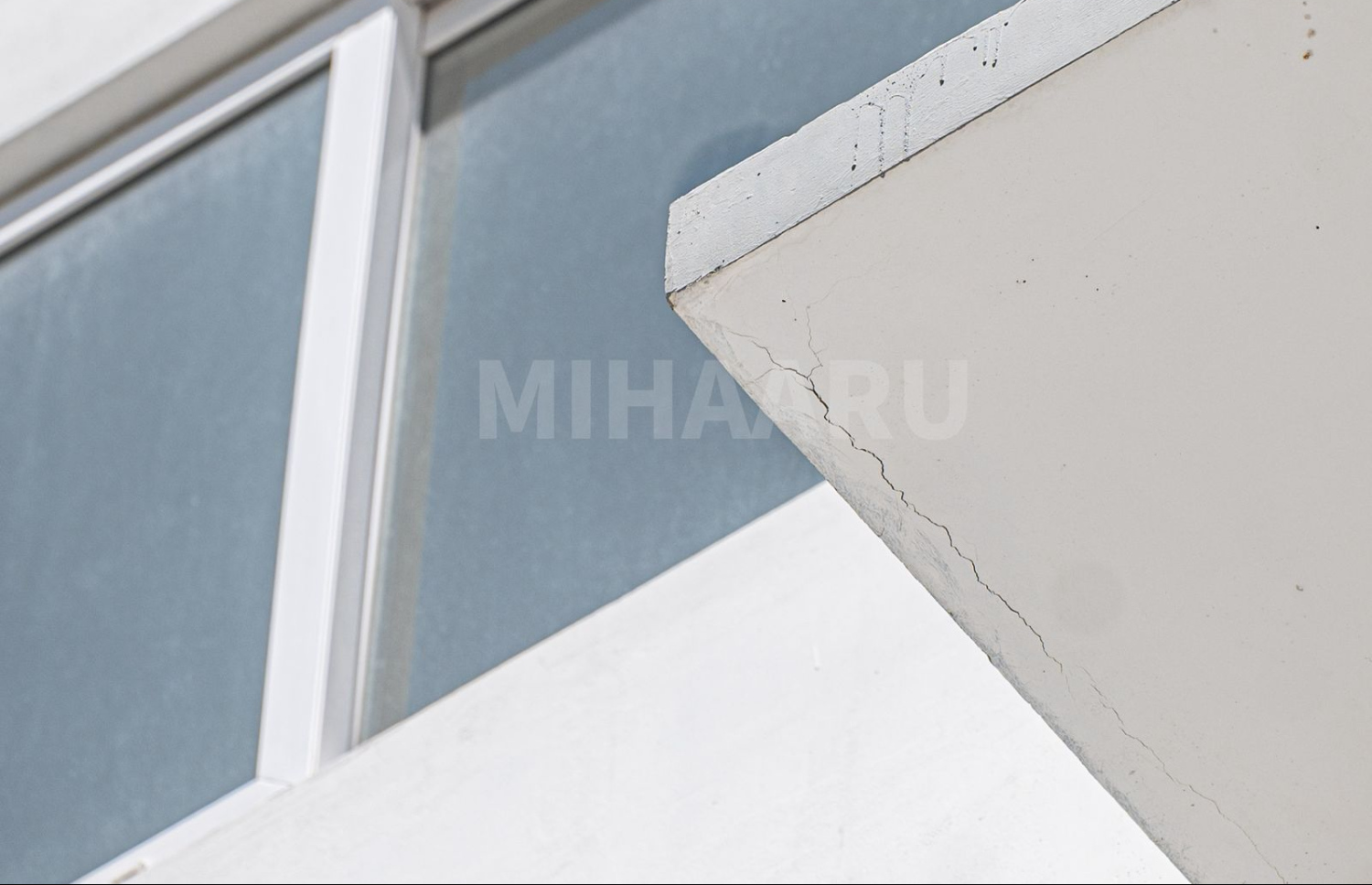 އާ ފްލެޓުގައި ރެނދެއް ލާފައި.-- ފޮޓޯ: ނިޝާން އަލީ | މިހާރު