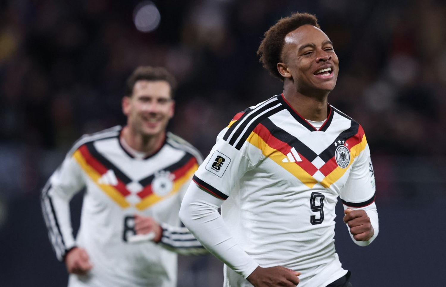 އައްސާން ވަޑްރާގޯ ލަނޑު ޖެހުމަށް ފަހު، މިއީ އޭނާ ގައުމީ ޓީމަށް ކުޅެދިން ފުރަތަމަ މެޗު.-- ފޮޓޯ: އޭއެފްޕީ