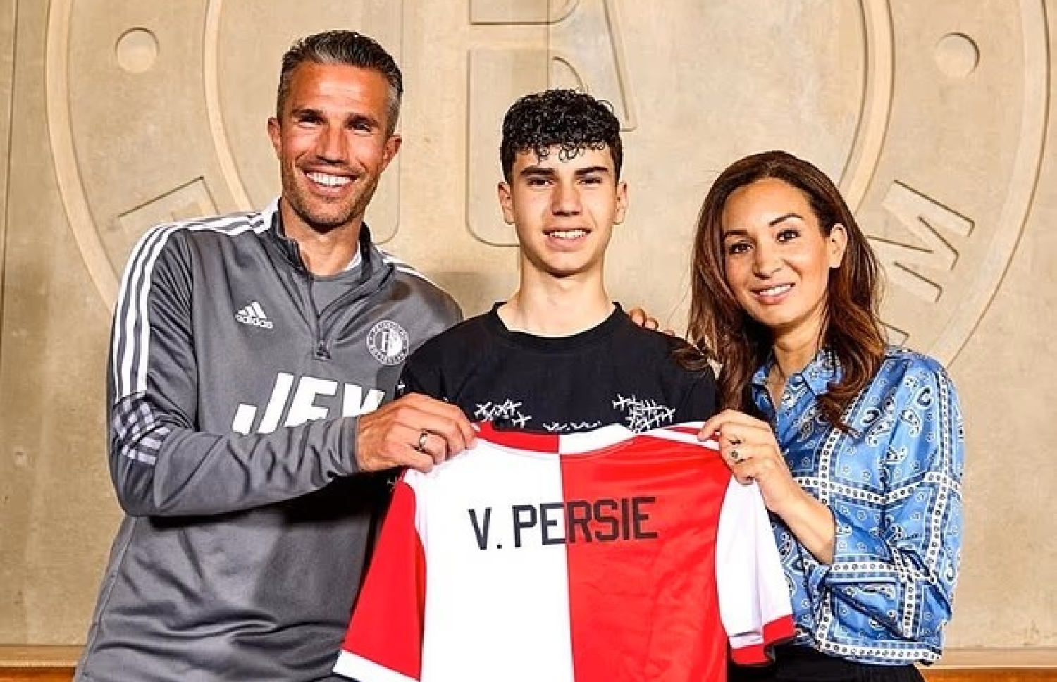 ޝަކީލް (މ) ފެއިނޫޑްގެ އެކަޑަމީއާ ގުޅުނު ދުވަހު.--