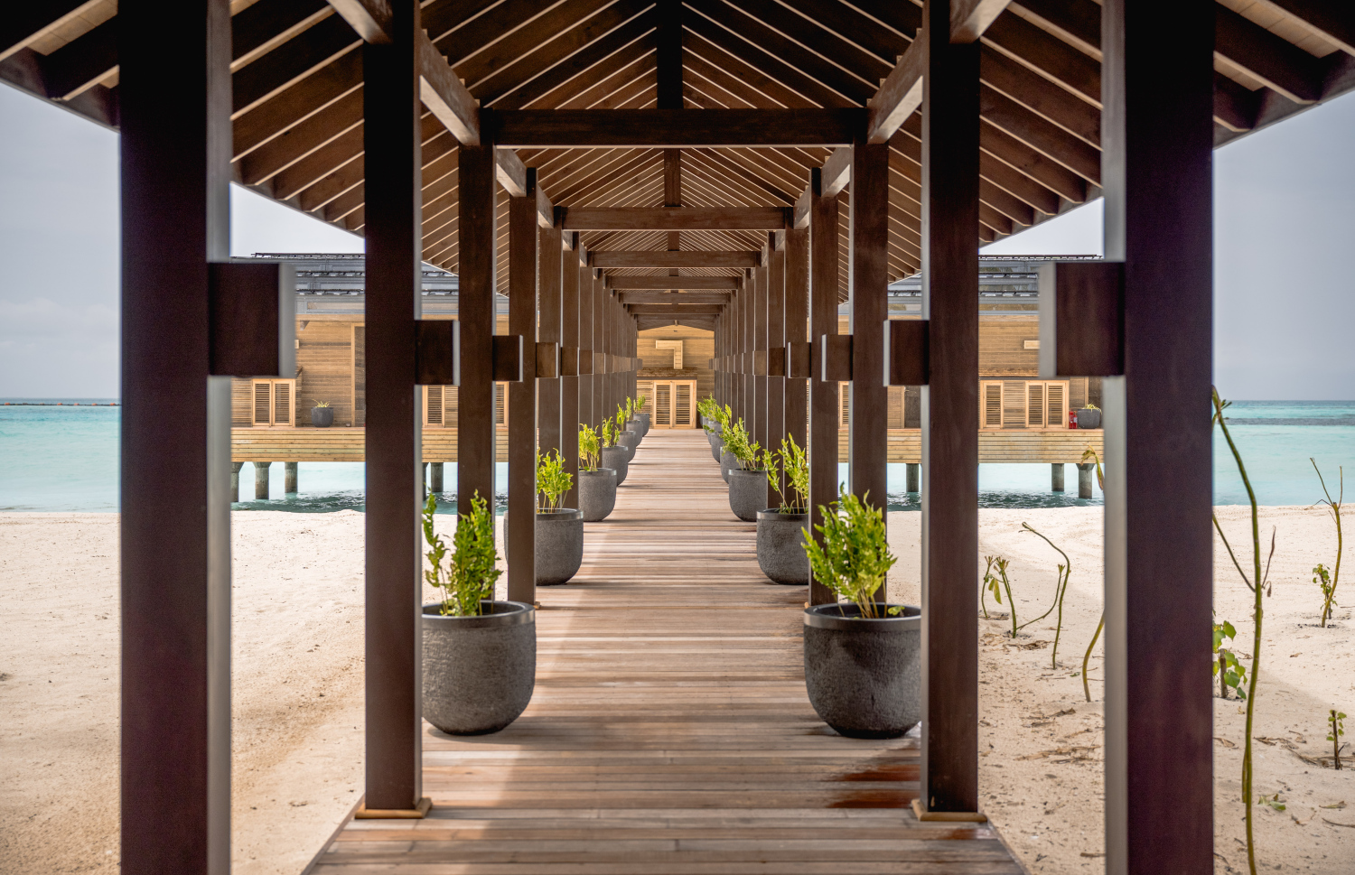 މިއަދު ހުޅުވި ކްރައުން އެންޑް ޗަމްޕާ ރިޒޯޓްސްގެ 11 ވަނަ ރިސޯޓު "ނަލަ މޯލްޑިވްސް".---ފޮޓޯ: ނިޝާން އަލީ| މިހާރު