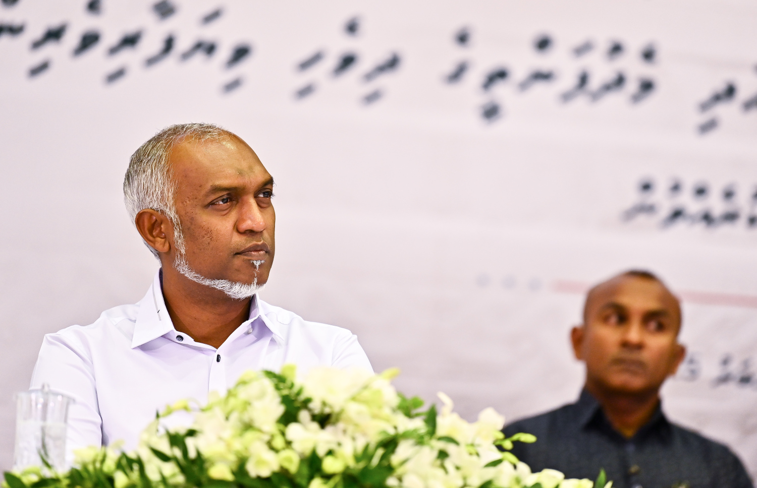 ކުދި އަދި މެދުފަންތީގެ ވިޔަފާރިވެރިންނާ ރައީސް ބައްދަލު ކުރެއްވުން