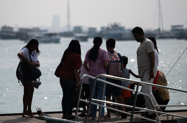 Nusaafu vaige thereyn fennanee nurakkaa!