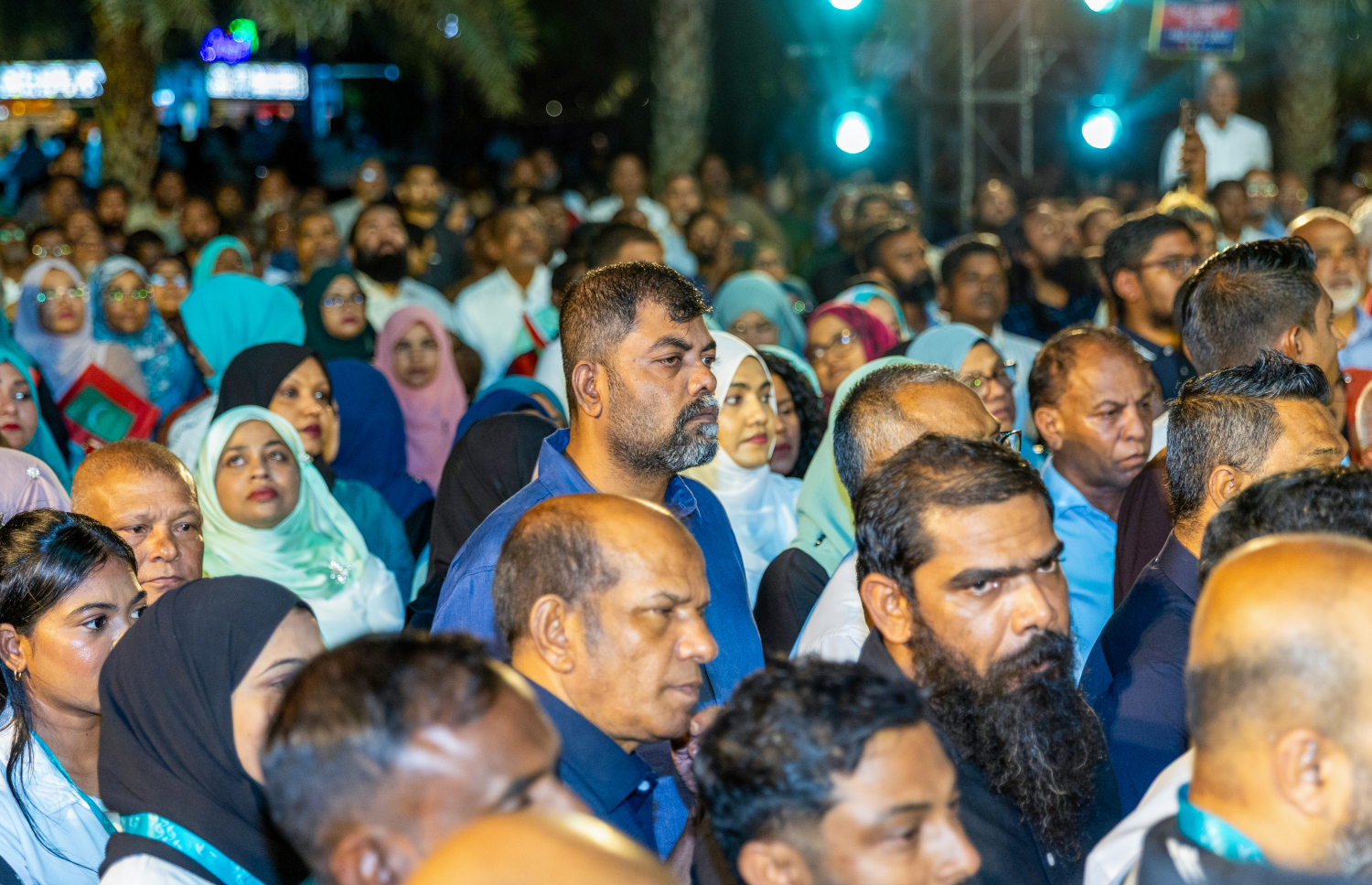 ޕީއެންސީގެ އޮފީސް ރަސްމީކޮށް ހުޅުވަން ބޭއްވި ރަސްމިއްުޔާތުގައި އެ ޕާޓީއަށް ނިސްބަތްވާ މަޖިލިސް މެމްބަރުންނާ އާންމު މެމްބަރުން ބައިވެރިވަނީ -- ފޮޓޯ: މިހާރު