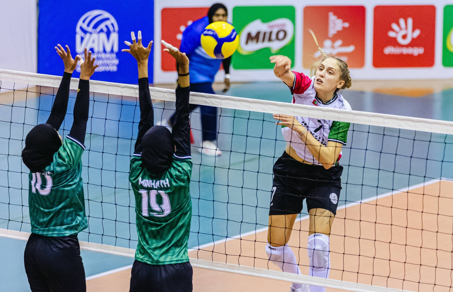 ގަމާއި ހުރާ ރޭ ކުޅުނު ސެމީ ފައިނަލު މެޗުގެ ތެރެއިން --- ފޮޓޯ: ވީއޭއެމް