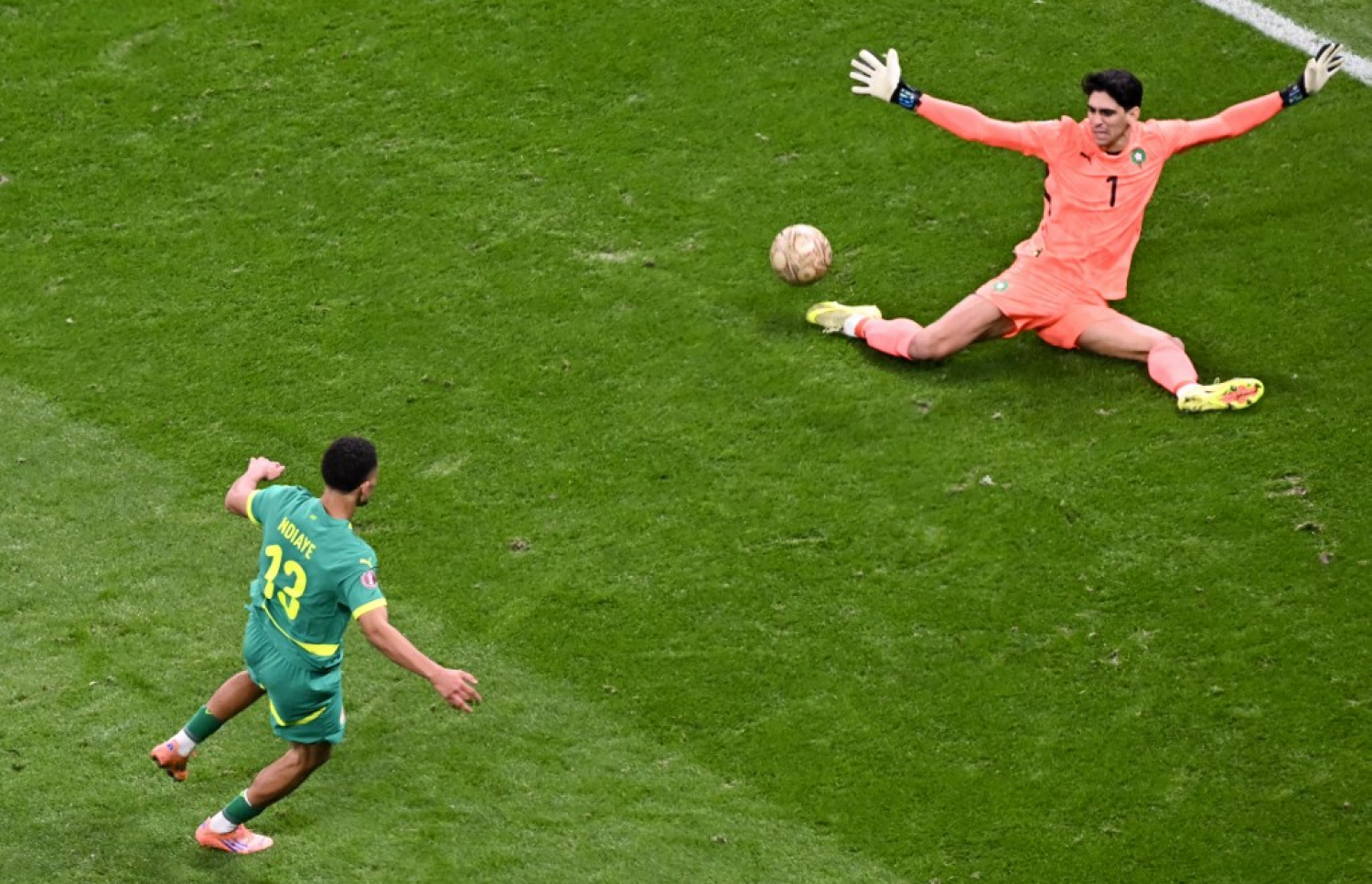 މޮރޮކޯގެ ބޫނޫ، ސެނެގާލްގެ ހަމަލާއެއް ދިފާއު ކުރަނީ.-- ފޮޓޯ: އޭއެފްޕީ